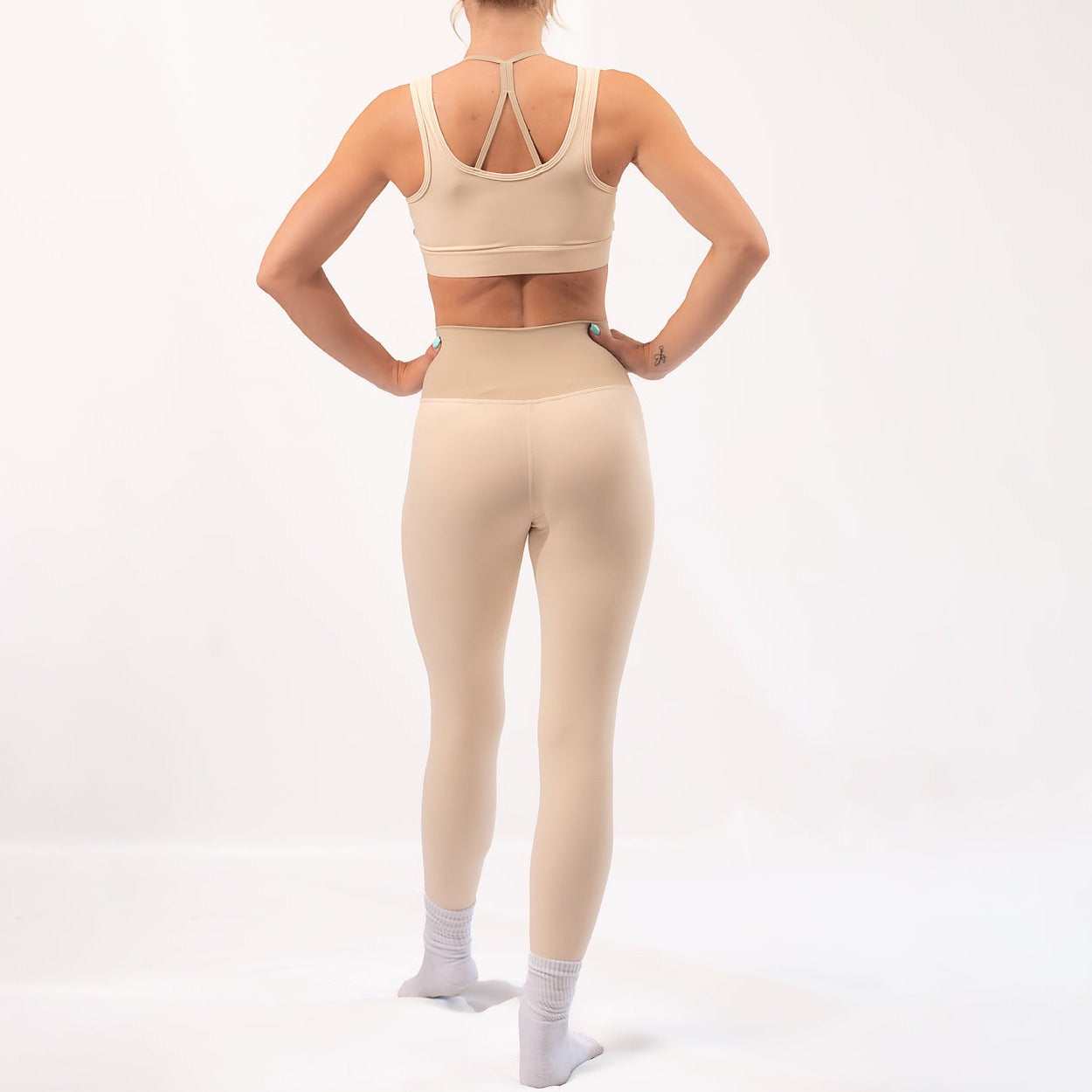 NKD V Leggings- Nude